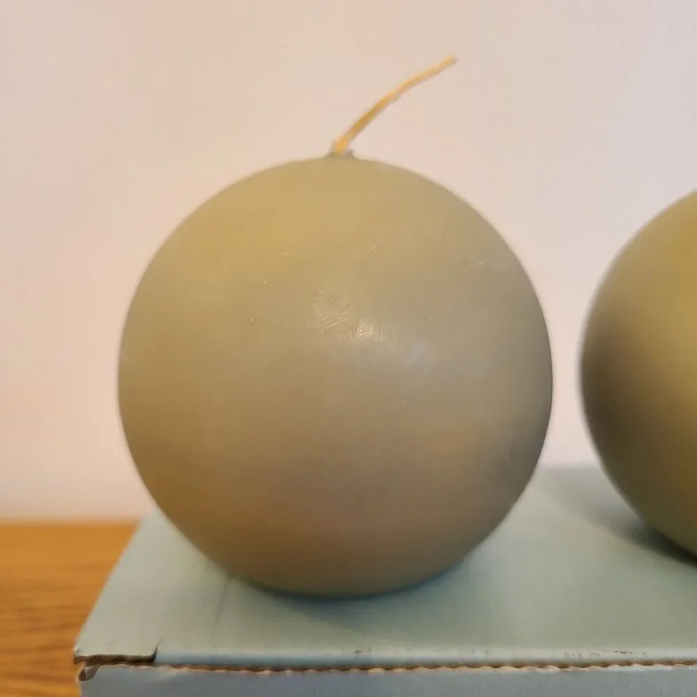 PartyLite Ball Candles 3" Ginger Apple Scent Round Ball Two In Original Box - Picture 5 of 10